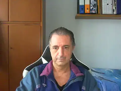 Snapshot of lliuk70mi chatting on February 2025 01:54:02 PM lliuk70mi online show from February 2025 01:54:02 PM