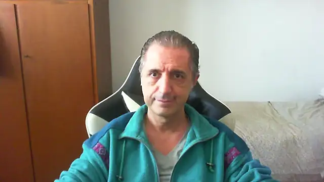 lliuk70mi online show from May 2026 12:54:02 PM