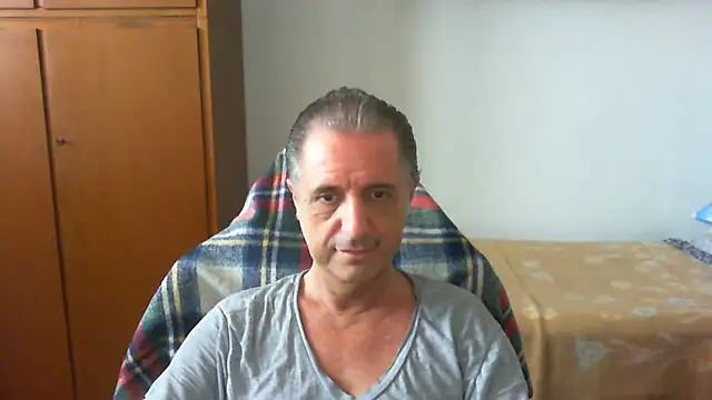lliuk70mi online show from May 2026 03:06:01 PM