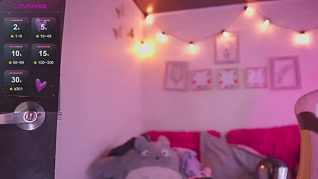 milly kenner online show from December 2024 06:49:02 PM