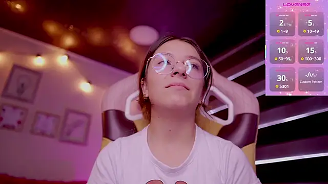 milly kenner online show from March 2025 07:59:01 PM