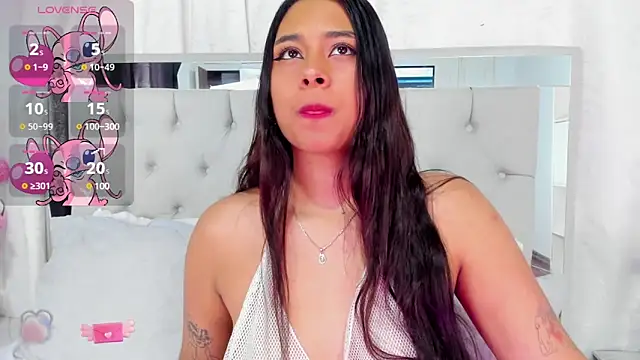 AnnaQueen  online show from December 2024 04:20:01 PM