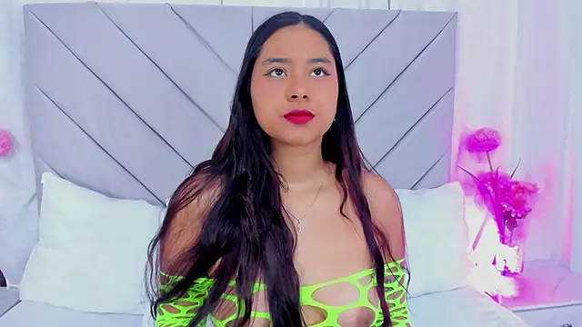 AnnaQueen  online show from January 2025 04:17:02 PM