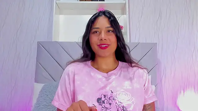 AnnaQueen  online show from September 2025 04:29:02 PM