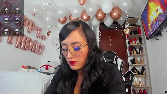 Snapshot of SophieBaker__ chatting on November 2025 01:27:01 AM SophieBaker online show from November 2025 01:27:01 AM