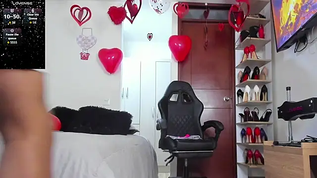 Snapshot of SophieBaker__ chatting on February 2026 03:13:01 AM SophieBaker online show from February 2026 03:13:01 AM