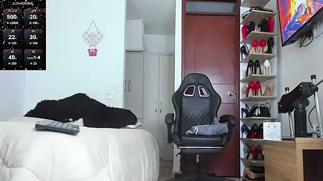 Snapshot of SophieBaker__ chatting on February 2026 01:47:02 AM SophieBaker online show from February 2026 01:47:02 AM