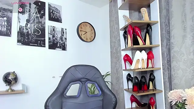 Snapshot of SophieBaker__ chatting on March 2026 12:47:02 AM SophieBaker online show from March 2026 12:47:02 AM