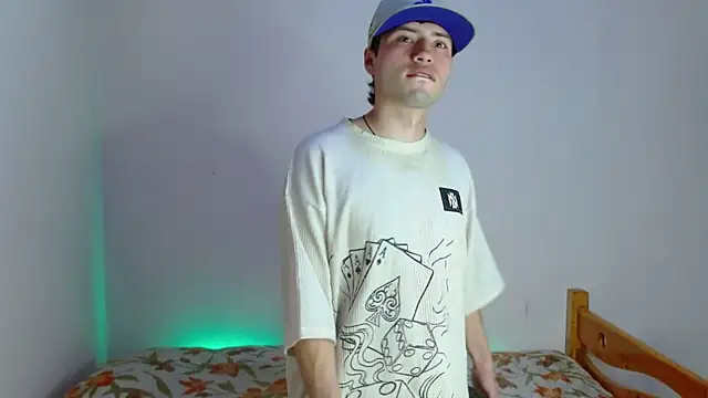 nolanjay  online show from September 2025 08:12:02 PM