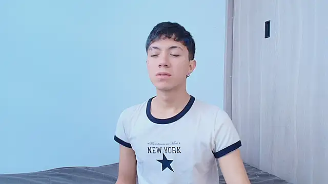 Snapshot of Justyn_Ross chatting on September 2025 05:38:01 PM Justyn Ross online show from September 2025 05:38:01 PM