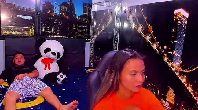 ValentinaAndTerry online show from January 2025 04:50:01 AM