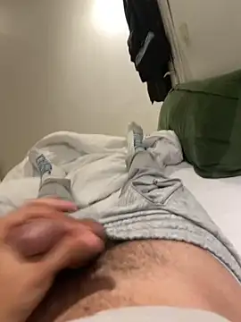 Snapshot of qRoqs chatting on April 2026 11:43:02 PM qRoqs online show from April 2026 11:43:02 PM