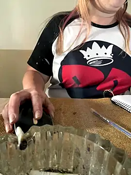 Popinasq online show from November 2025 06:40:01 PM