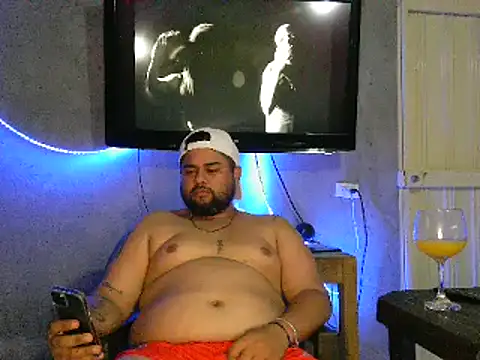 Snapshot of GABRIELGARCIA1313 chatting on December 2024 03:05:02 PM GABRIELGARCIA1313 online show from December 2024 03:05:02 PM