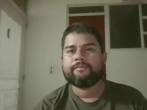 Snapshot of GABRIELGARCIA1313 chatting on February 2026 11:04:02 PM GABRIELGARCIA1313 online show from February 2026 11:04:02 PM