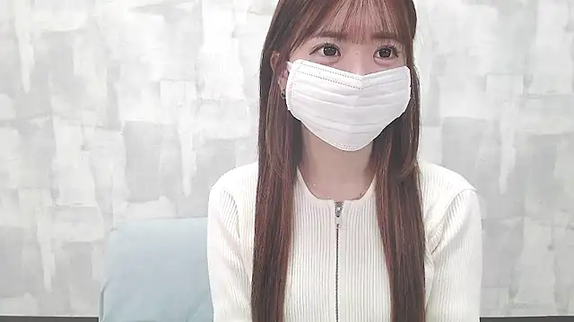 Snapshot of LOVE_MOMO_LOVE chatting on November 2025 11:20:02 AM LOVE MOMO LOVE online show from November 2025 11:20:02 AM