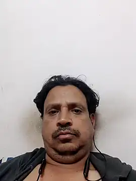 Raj1043 online show from December 2024 05:31:01 PM