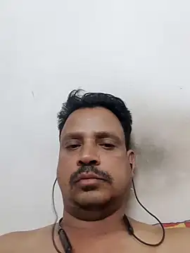 Raj1043 online show from February 2025 06:43:01 PM