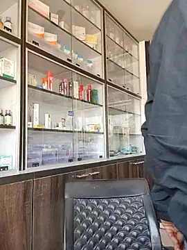 Raj1043 online show from February 2026 05:33:02 AM