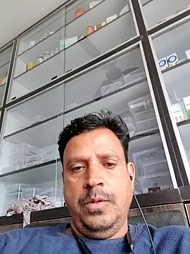 Raj1043 online show from May 2026 07:17:01 AM