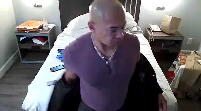 EatMyCake831 online show from January 2025 06:45:02 AM