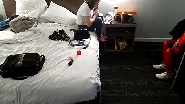 EatMyCake831 online show from March 2025 12:05:02 AM