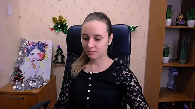  Nicole new online show from December 2024 12:16:02 PM