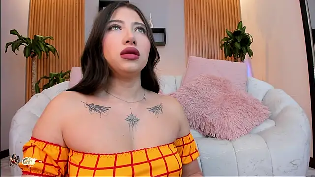 Aixaa charles online show from October 2025 12:13:02 PM