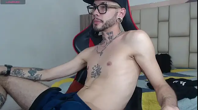 Snapshot of MurdockH chatting on January 2025 04:34:01 PM MurdockH online show from January 2025 04:34:01 PM