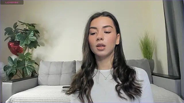 NicoleLuv online show from February 2025 01:10:02 PM