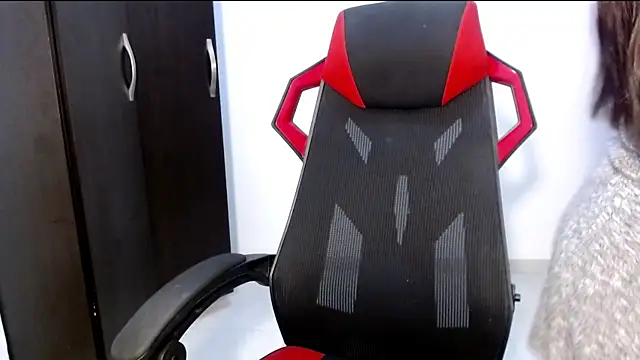 Snapshot of meghan2 chatting on March 2025 04:13:01 AM meghan2 online show from March 2025 04:13:01 AM