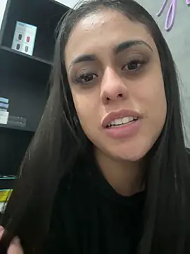 amorinha99 online show from April 2026 08:04:02 PM