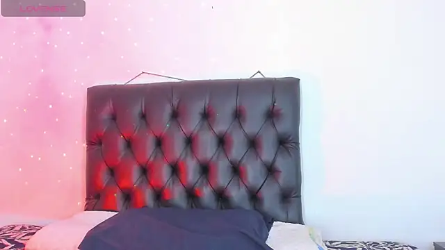 Snapshot of seline_wolff chatting on February 2025 04:44:02 AM seline wolff online show from February 2025 04:44:02 AM