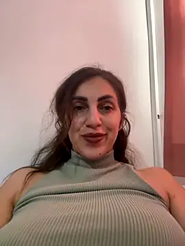 EmaSkyes online show from October 2025 07:42:02 AM