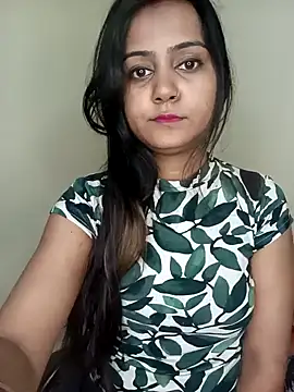 Snapshot of Miss-Riyasingh chatting on February 2025 04:18:02 PM Miss-Riyasingh online show from February 2025 04:18:02 PM