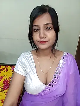 Snapshot of Miss-Riyasingh chatting on October 2025 06:00:01 AM Miss-Riyasingh online show from October 2025 06:00:01 AM