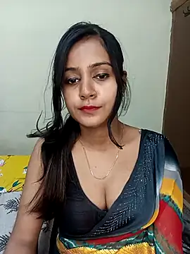 Snapshot of Miss-Riyasingh chatting on January 2026 05:37:01 PM Miss-Riyasingh online show from January 2026 05:37:01 PM