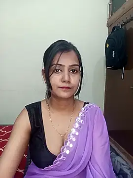 Snapshot of Miss-Riyasingh chatting on April 2026 01:09:02 PM Miss-Riyasingh online show from April 2026 01:09:02 PM