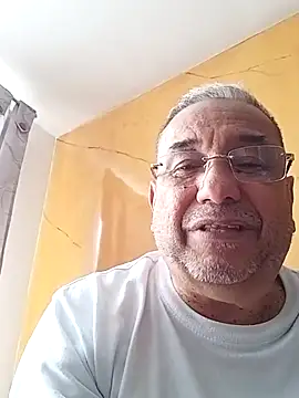 MATTHEW MRANDA online show from May 2026 04:05:02 PM