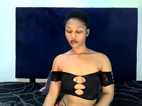 ReginaStar16 online show from September 2025 08:20:01 PM