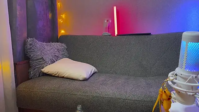 Snapshot of Adam_misti chatting on December 2024 03:00:02 PM Adam misti online show from December 2024 03:00:02 PM