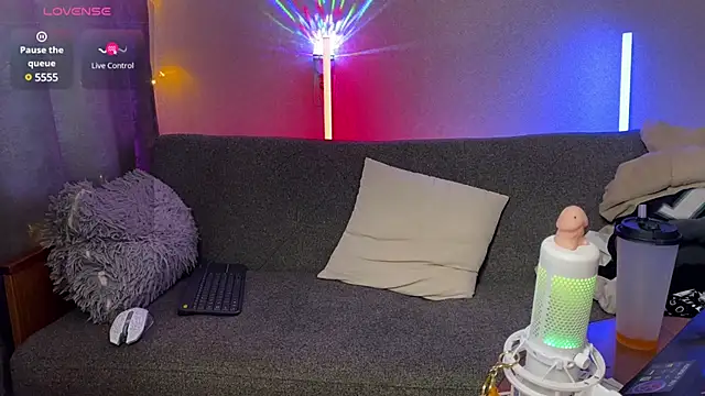 Snapshot of Adam_misti chatting on December 2024 06:01:01 AM Adam misti online show from December 2024 06:01:01 AM