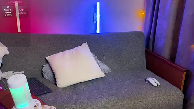 Snapshot of Adam_misti chatting on December 2024 02:57:02 PM Adam misti online show from December 2024 02:57:02 PM