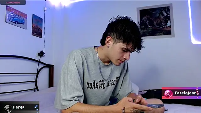 jeanfarelo online show from December 2024 10:16:02 AM