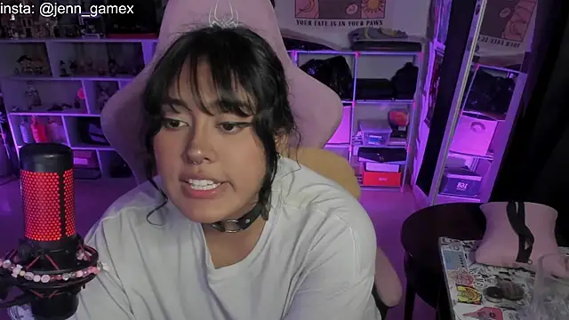 Snapshot of pawmistry chatting on February 2025 03:42:01 AM pawmistry online show from February 2025 03:42:01 AM