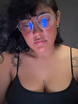 Snapshot of pawmistry chatting on March 2025 08:10:01 PM pawmistry online show from March 2025 08:10:01 PM