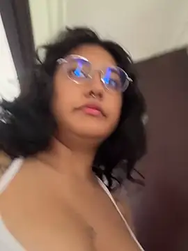 Snapshot of pawmistry chatting on March 2025 04:48:01 PM pawmistry online show from March 2025 04:48:01 PM