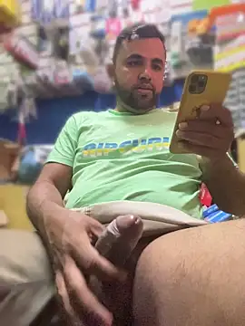 Sheik z o online show from April 2026 01:26:01 PM