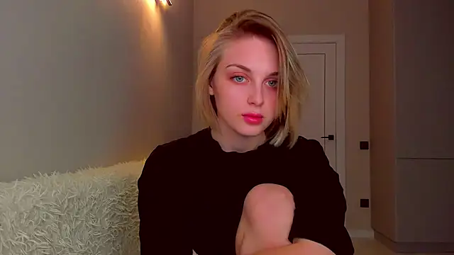 Snapshot of pretty_girlnextdoor chatting on March 2025 06:59:02 PM pretty girlnextdoor online show from March 2025 06:59:02 PM