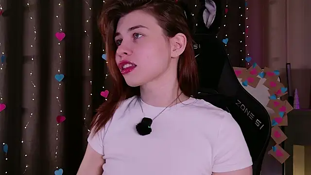 callmetori online show from February 2026 11:24:01 AM